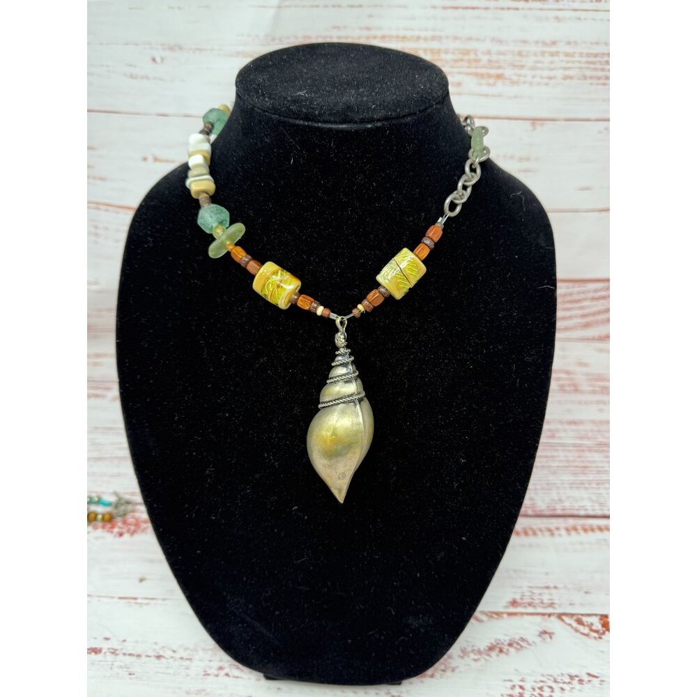 Sea Shell Pendent ~ Beaded Necklace ~ Boho Style